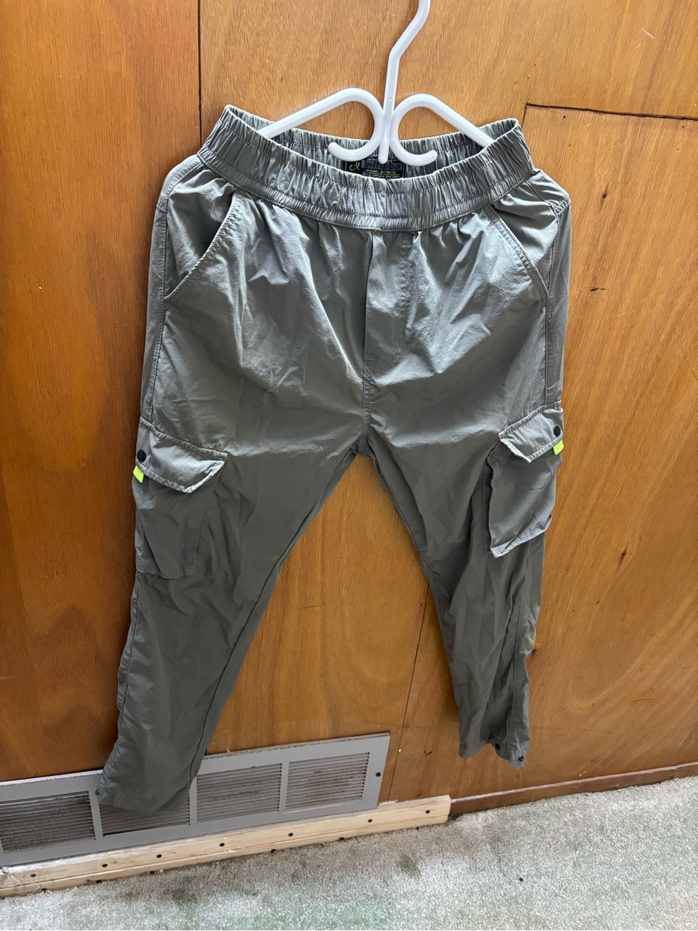 Men's Olive Green Cargo Jogger Pants
